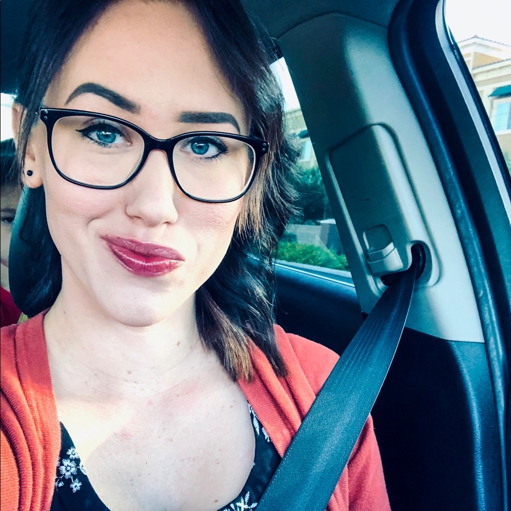 Meet your Posher, Krystal